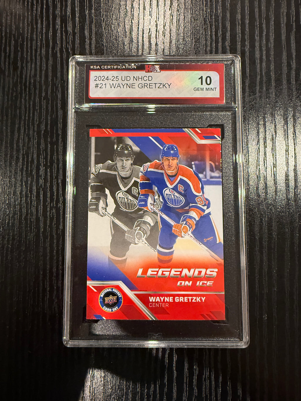 2024-25 UD NHCD Wayne Gretzky KSA 10